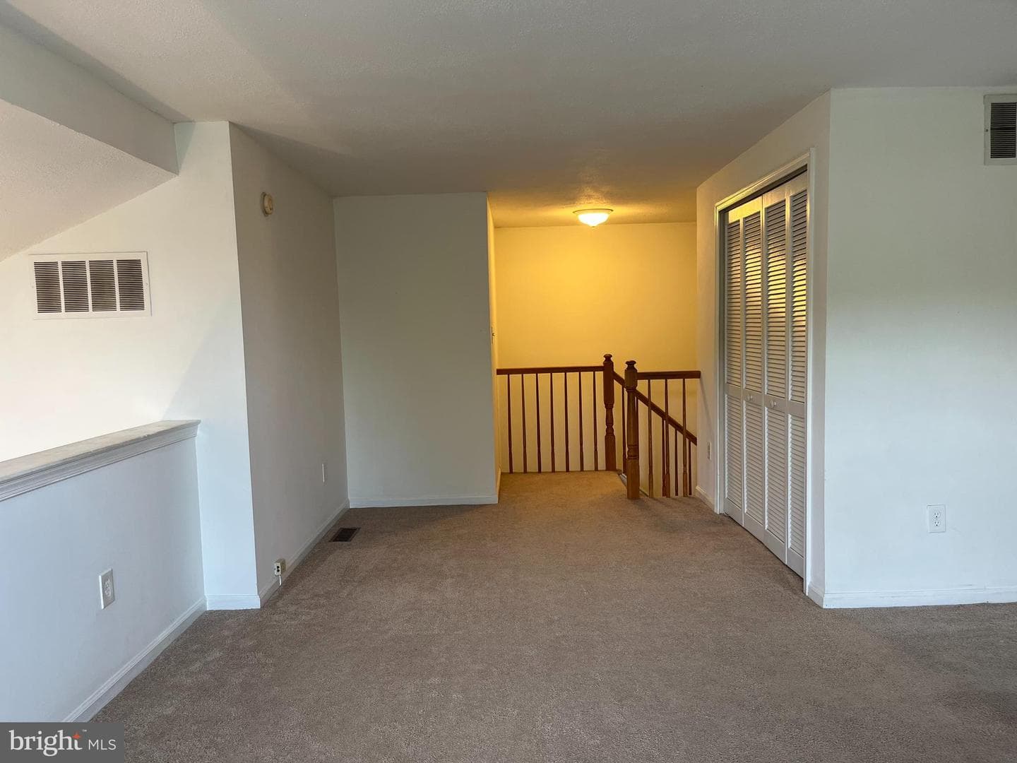 4104 Waltham Court photo 20