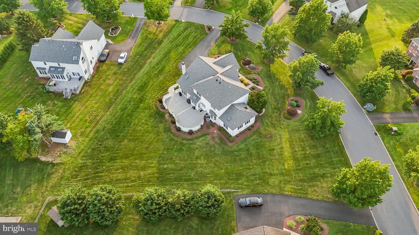 28 Dartmouth Lane photo 51
