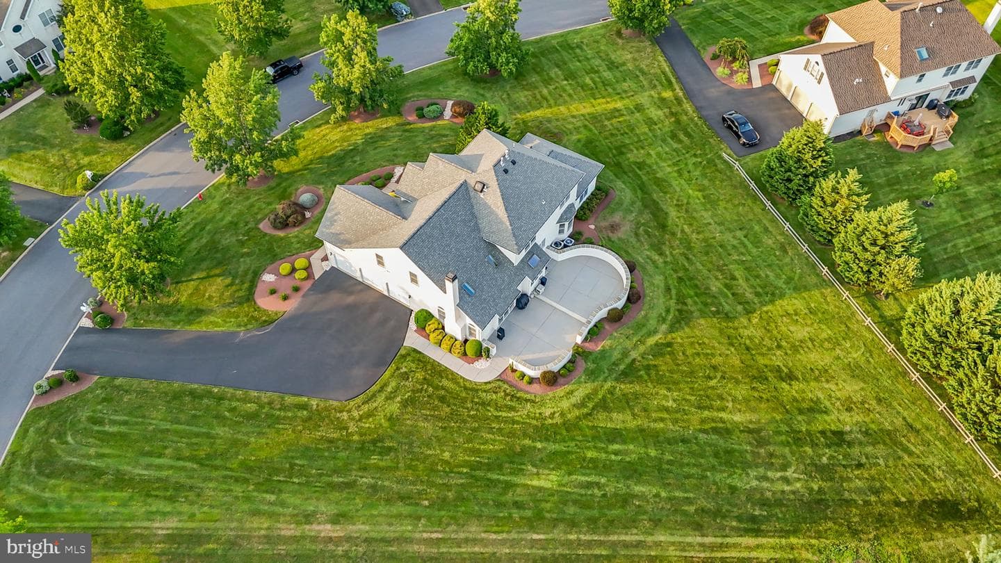 28 Dartmouth Lane photo 52