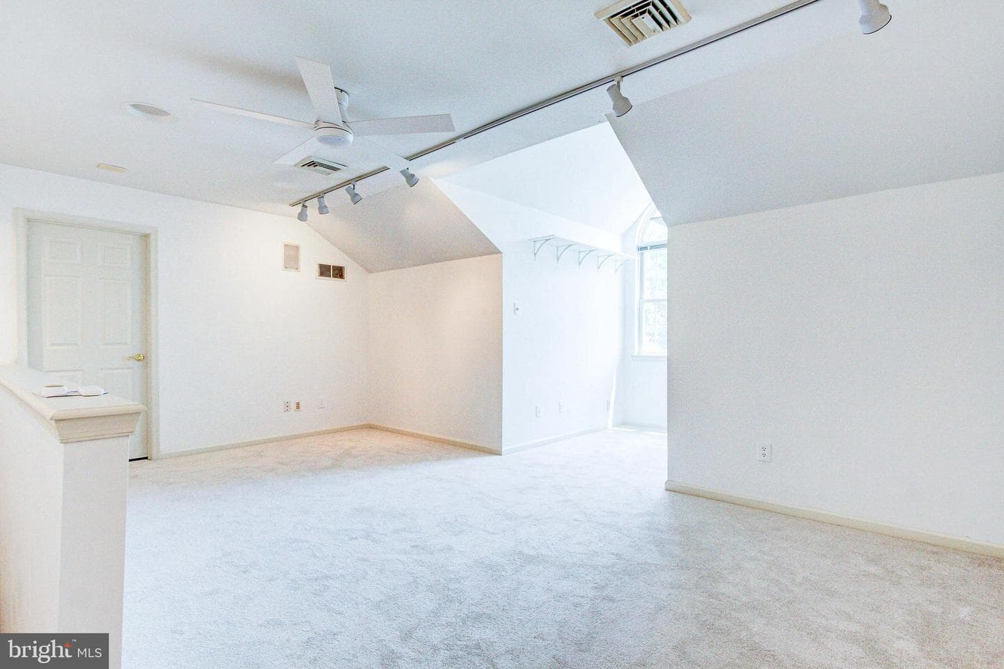 512 Poppy Court photo 22