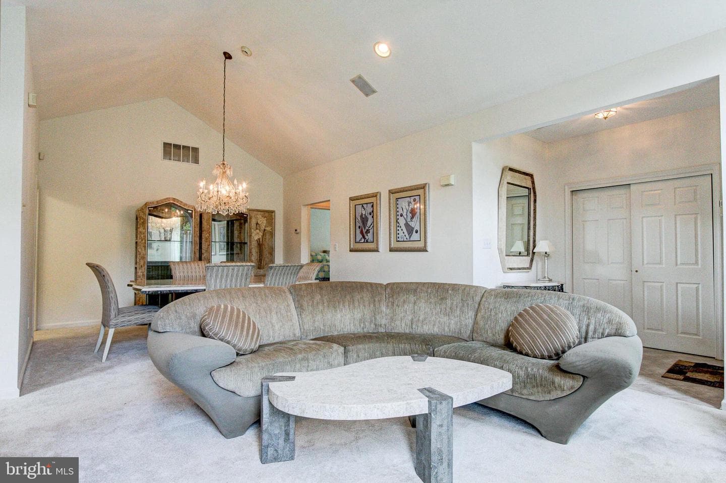 512 Poppy Court photo 8