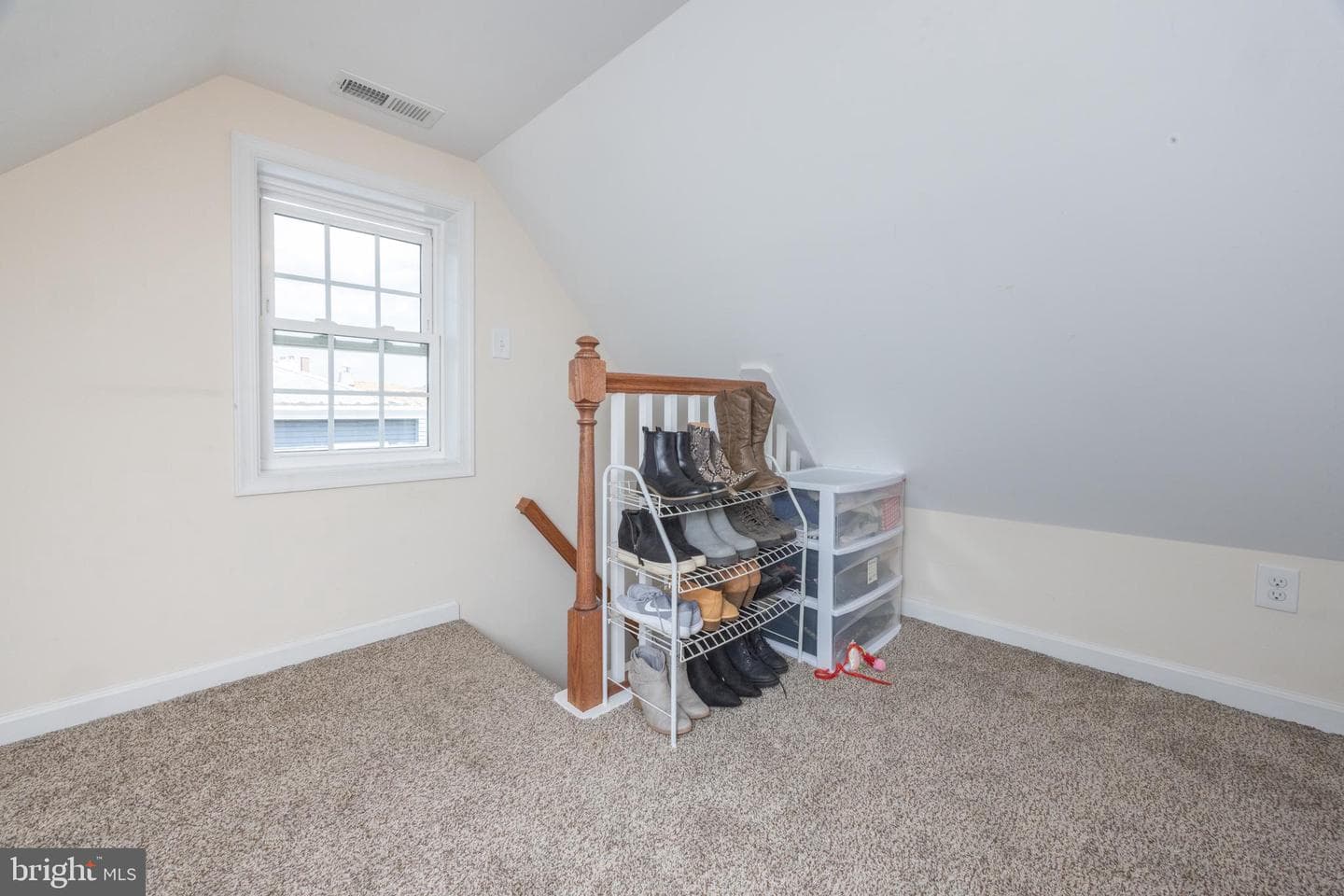 612 Pond Street photo 12
