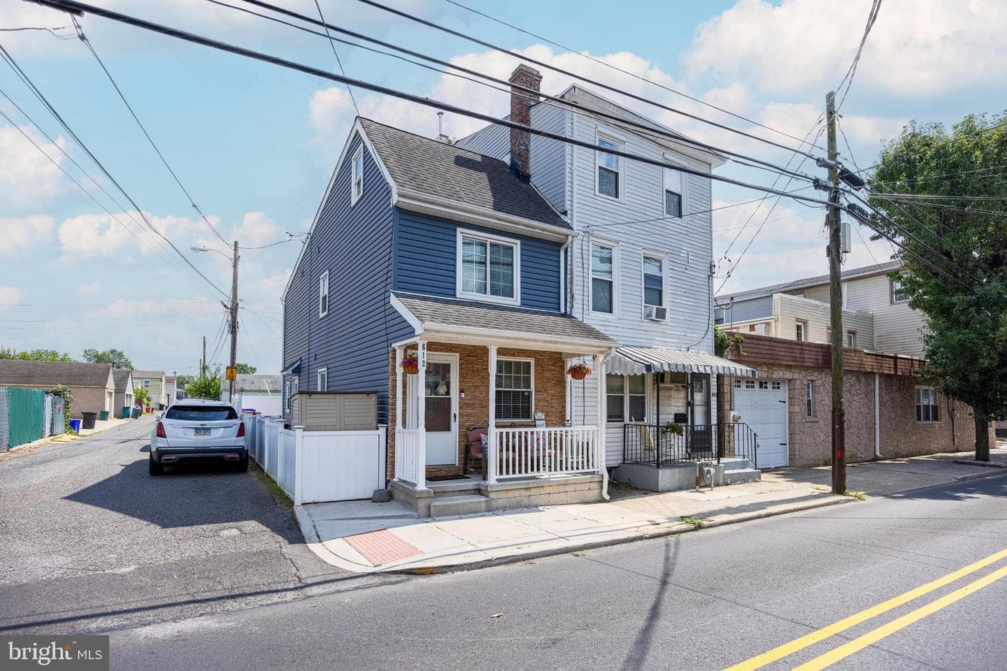 612 Pond Street photo 20