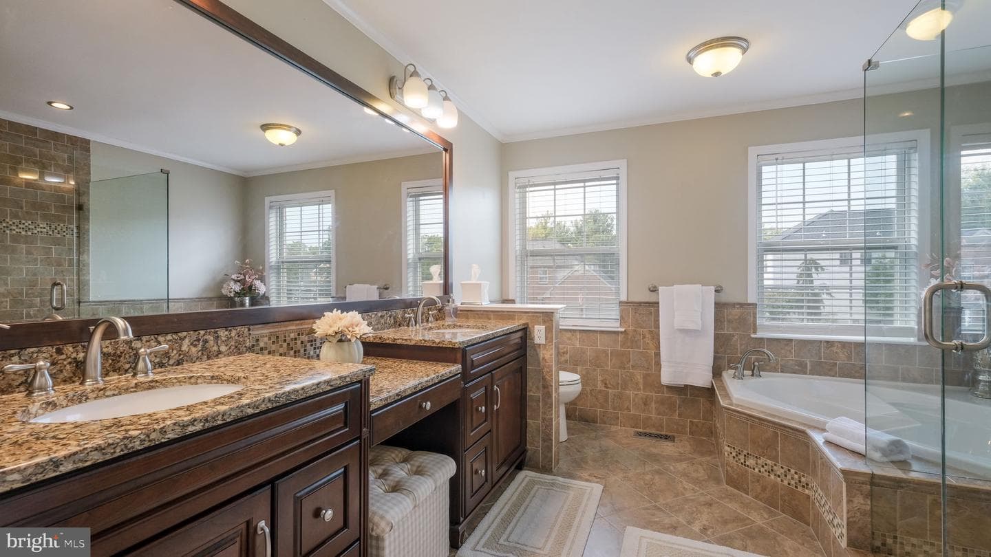 104 Equestrian Drive photo 23