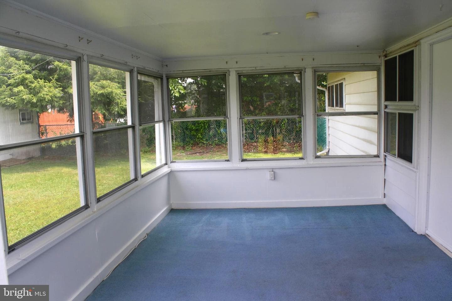61 Shepherd Lane photo 19