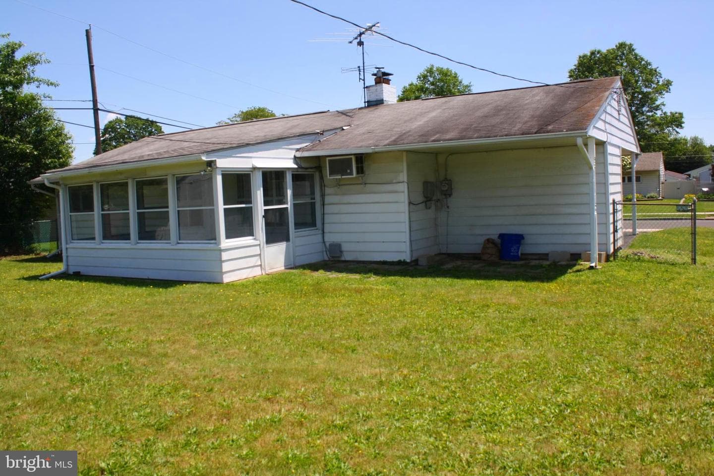 61 Shepherd Lane photo 4