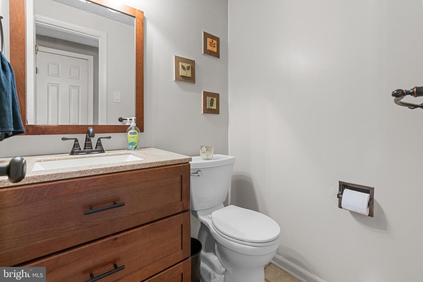 249 Bernick Drive photo 12