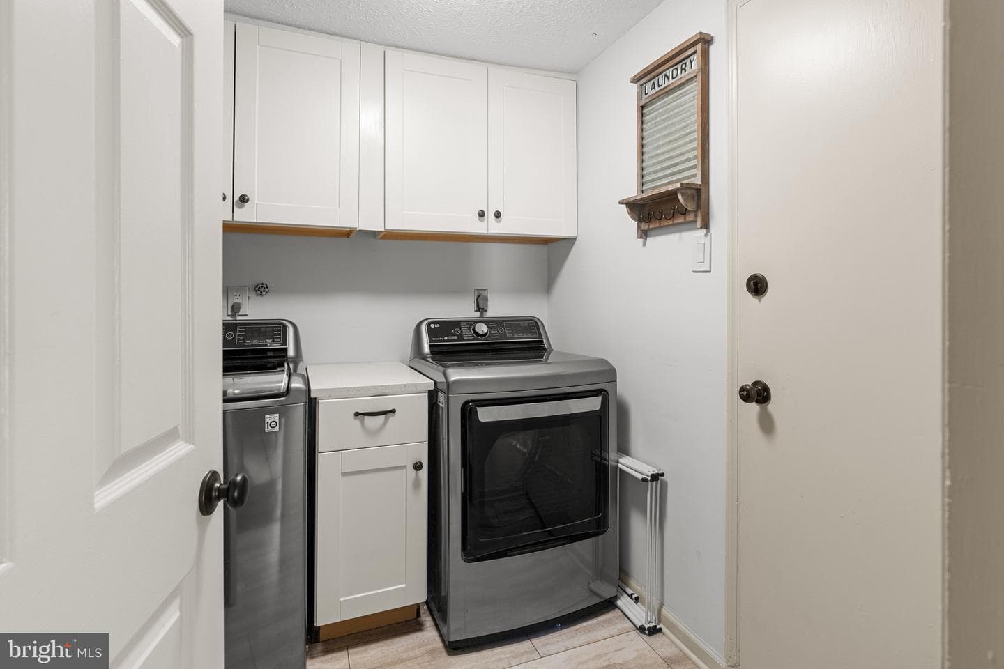 249 Bernick Drive photo 13