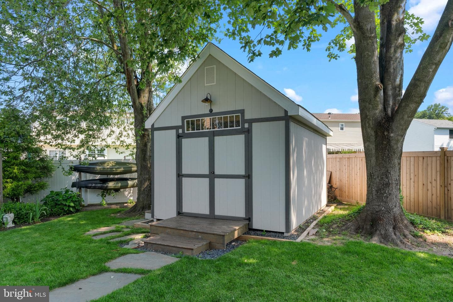 249 Bernick Drive photo 33