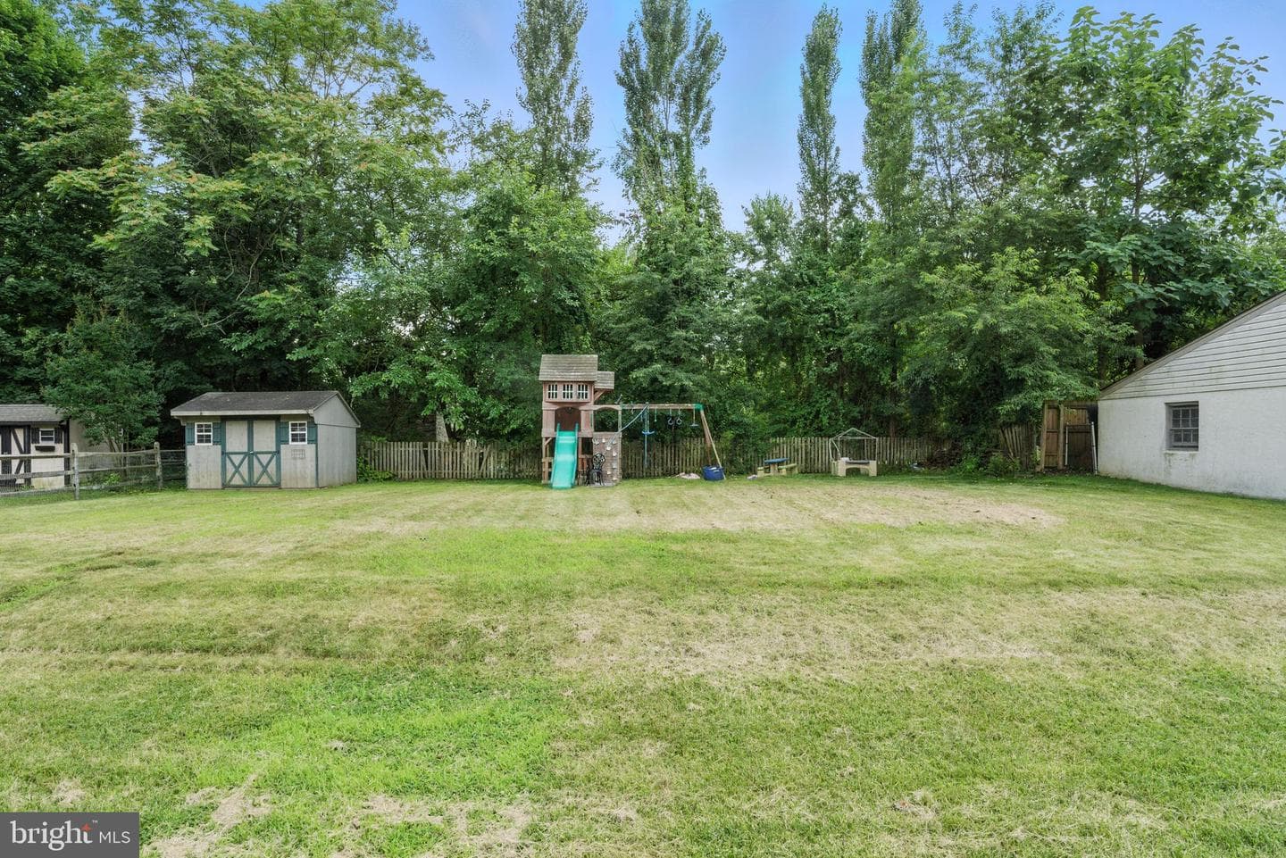 2549 Arrowhead Drive photo 27