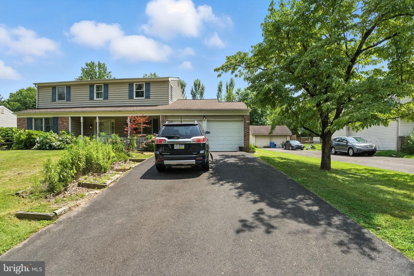 2549 Arrowhead Drive photo 29