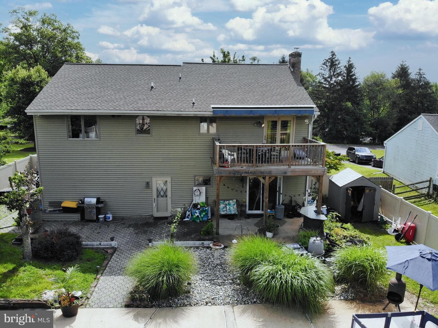 10 Blue Rock Drive photo 4