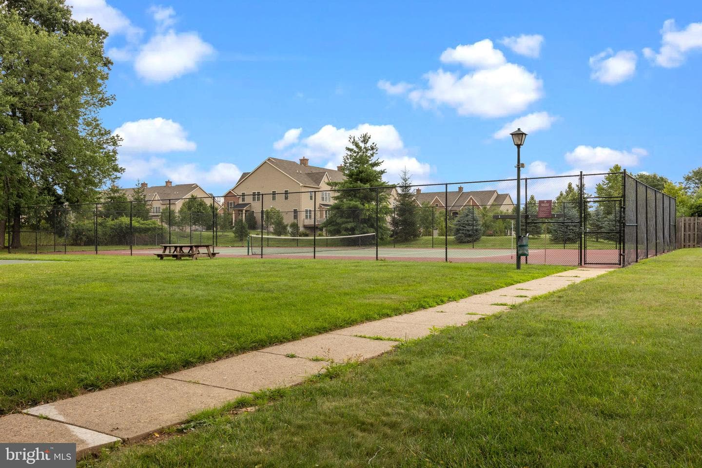 13 Colchester Place photo 36