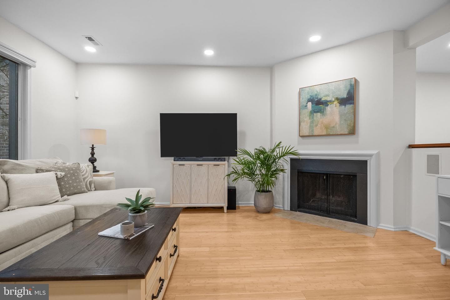 13 Colchester Place photo 7