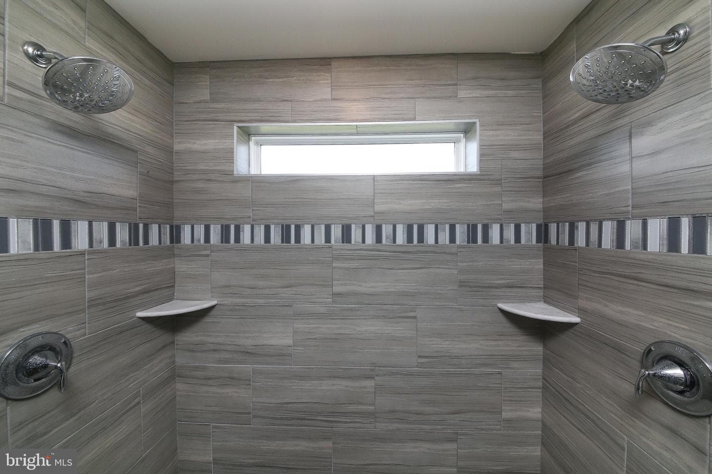 1088 Mariwill Drive photo 17