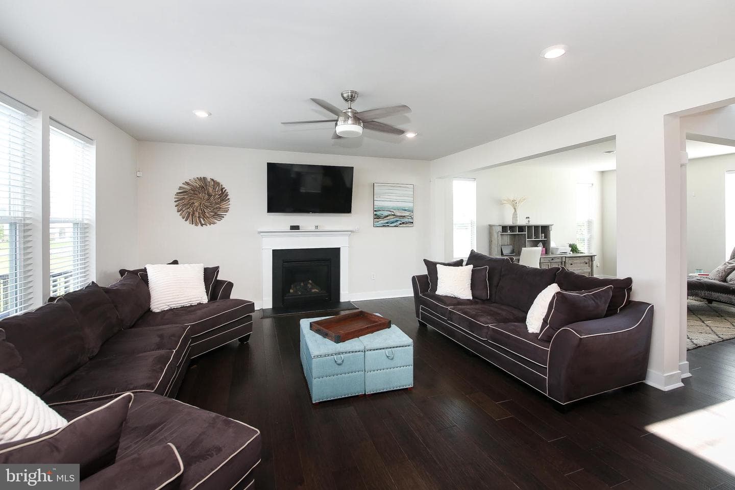 1088 Mariwill Drive photo 4