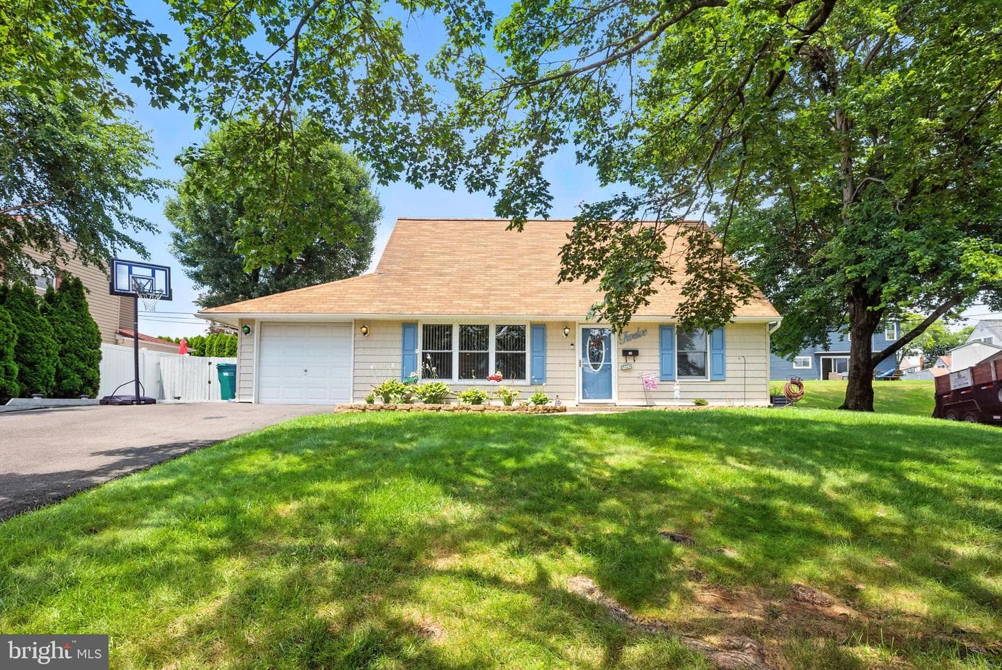 12 Tulip Tree Road photo 3