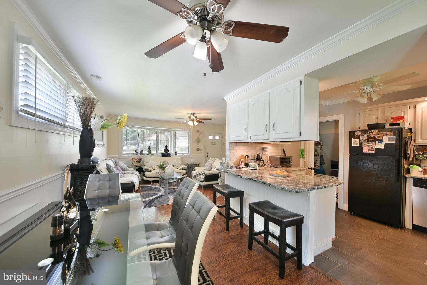 51 Lewis Street photo 10
