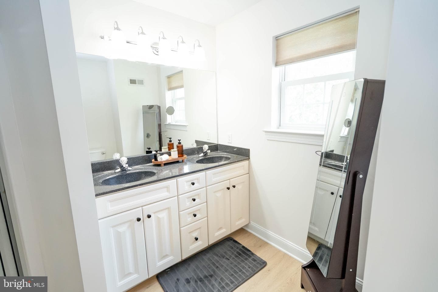 24 Woodspring Circle photo 32