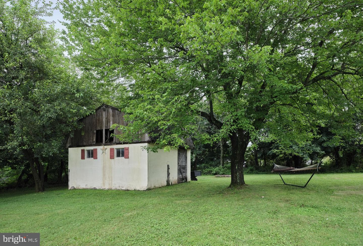1945 Sweetbriar Road photo 21