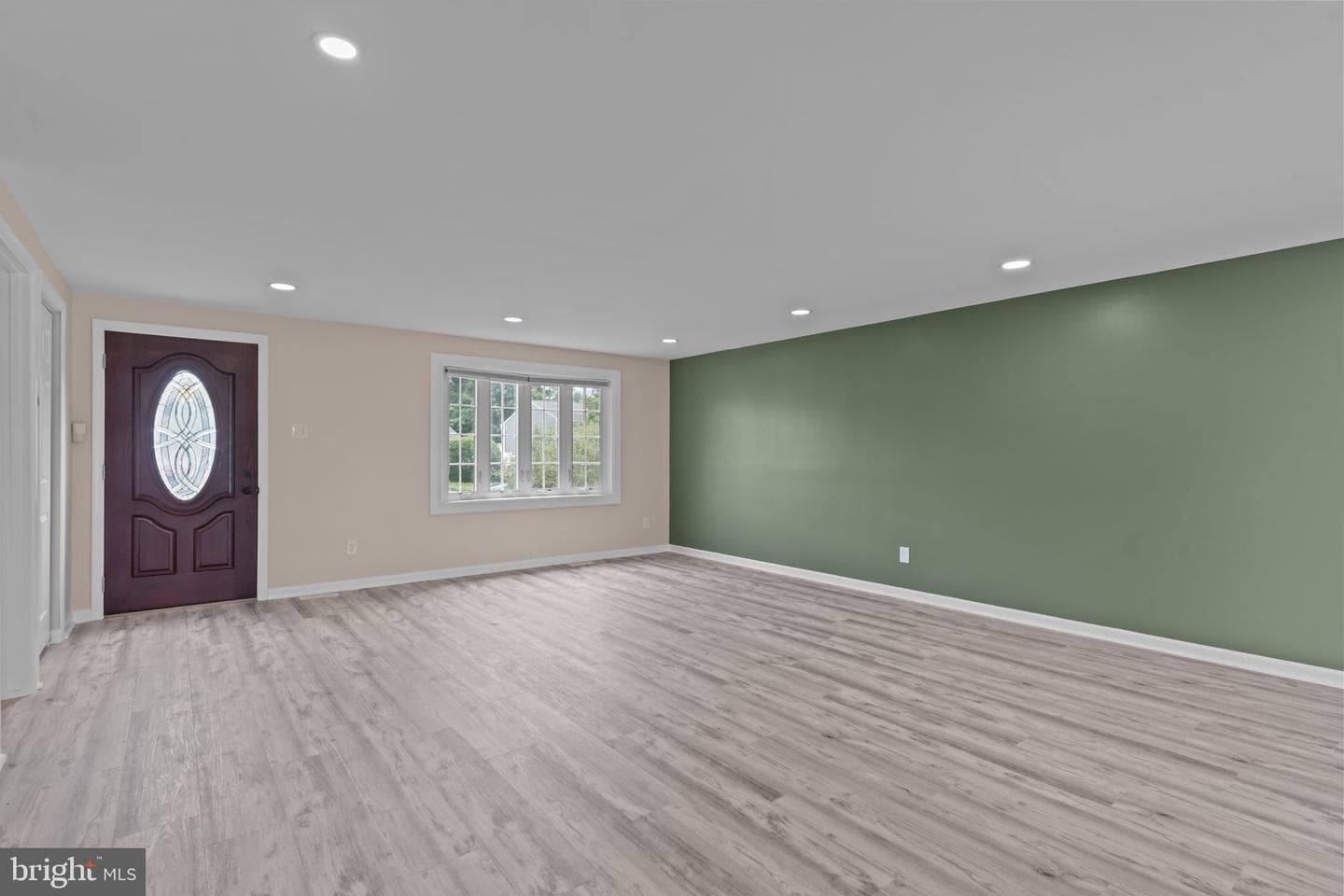 4617 Murray Street photo 8