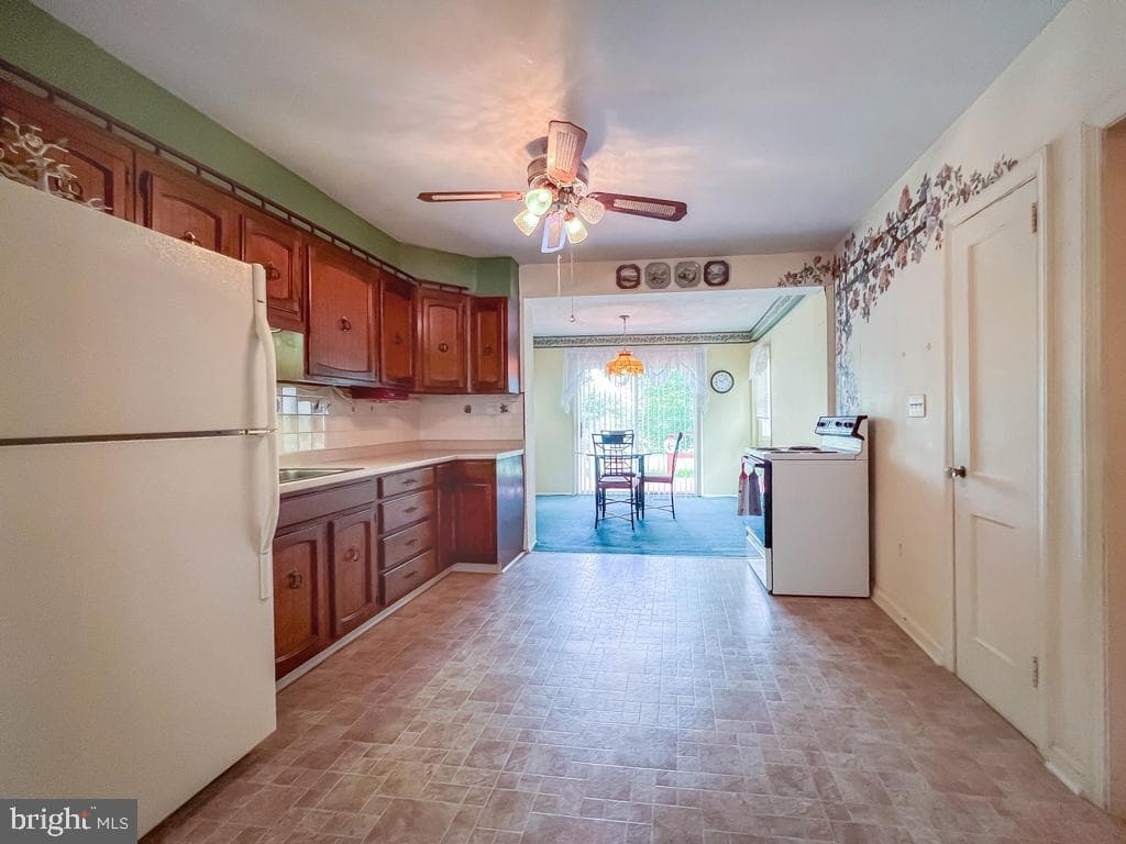 4546 Summit Lane photo 8