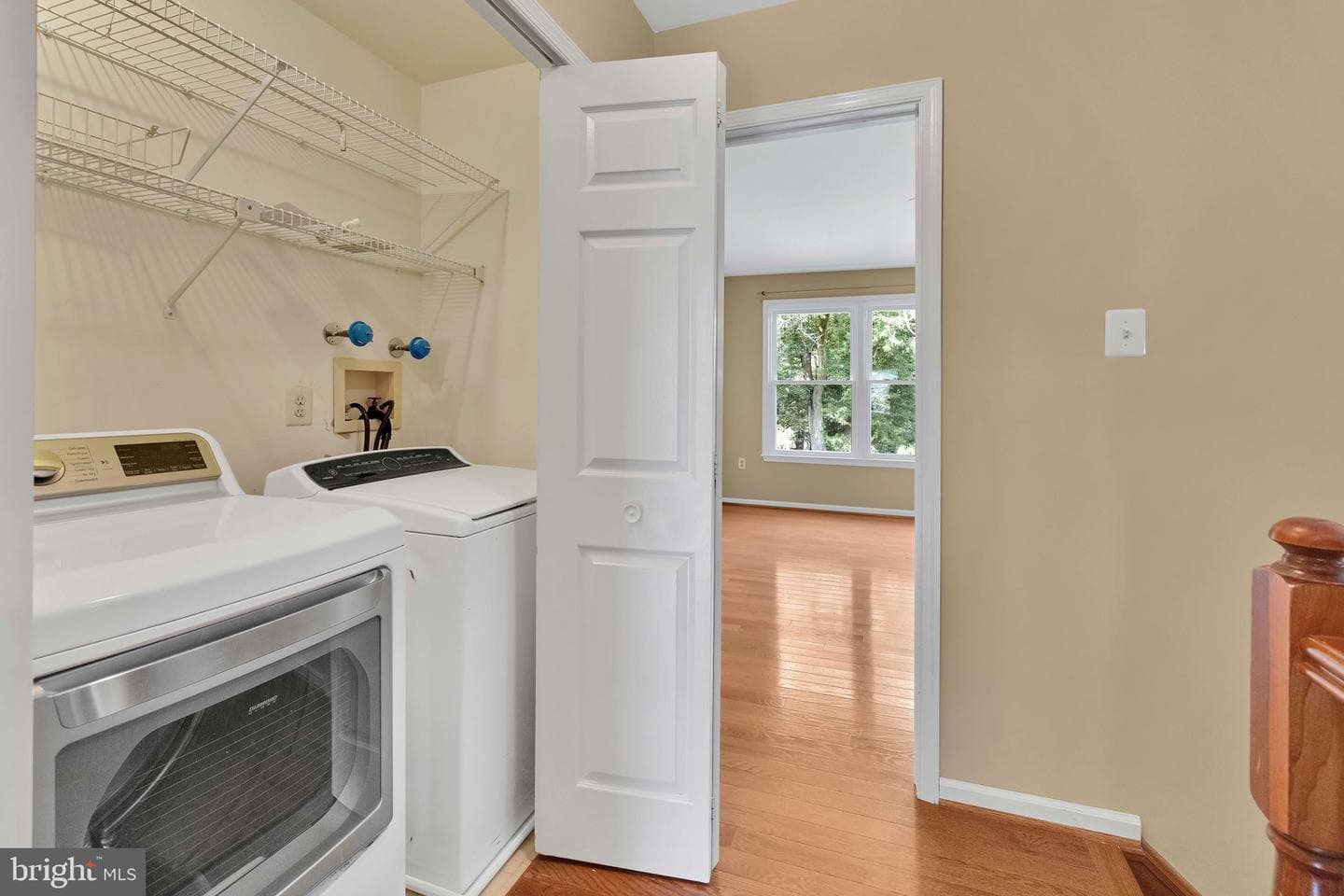 39 W Bellwood Drive photo 17