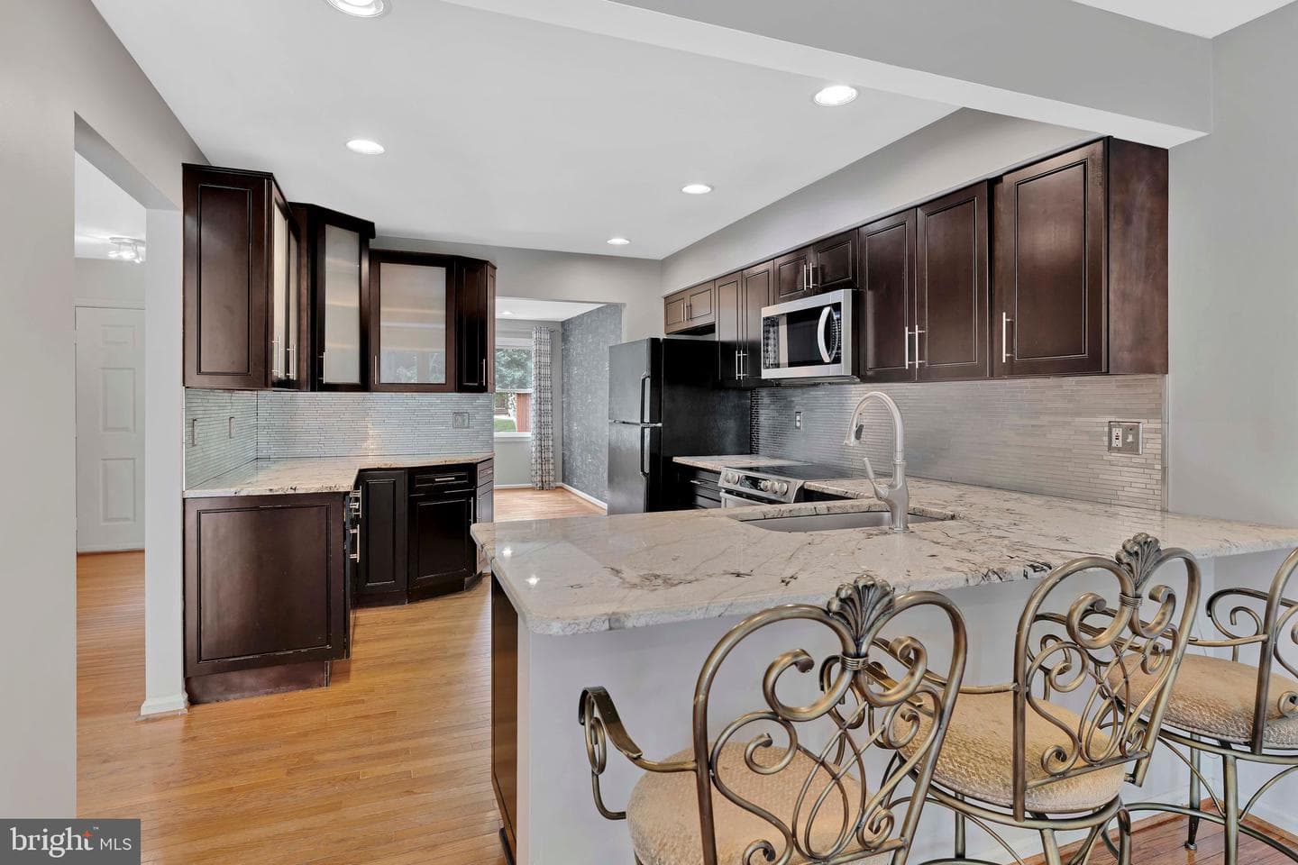 39 W Bellwood Drive photo 6