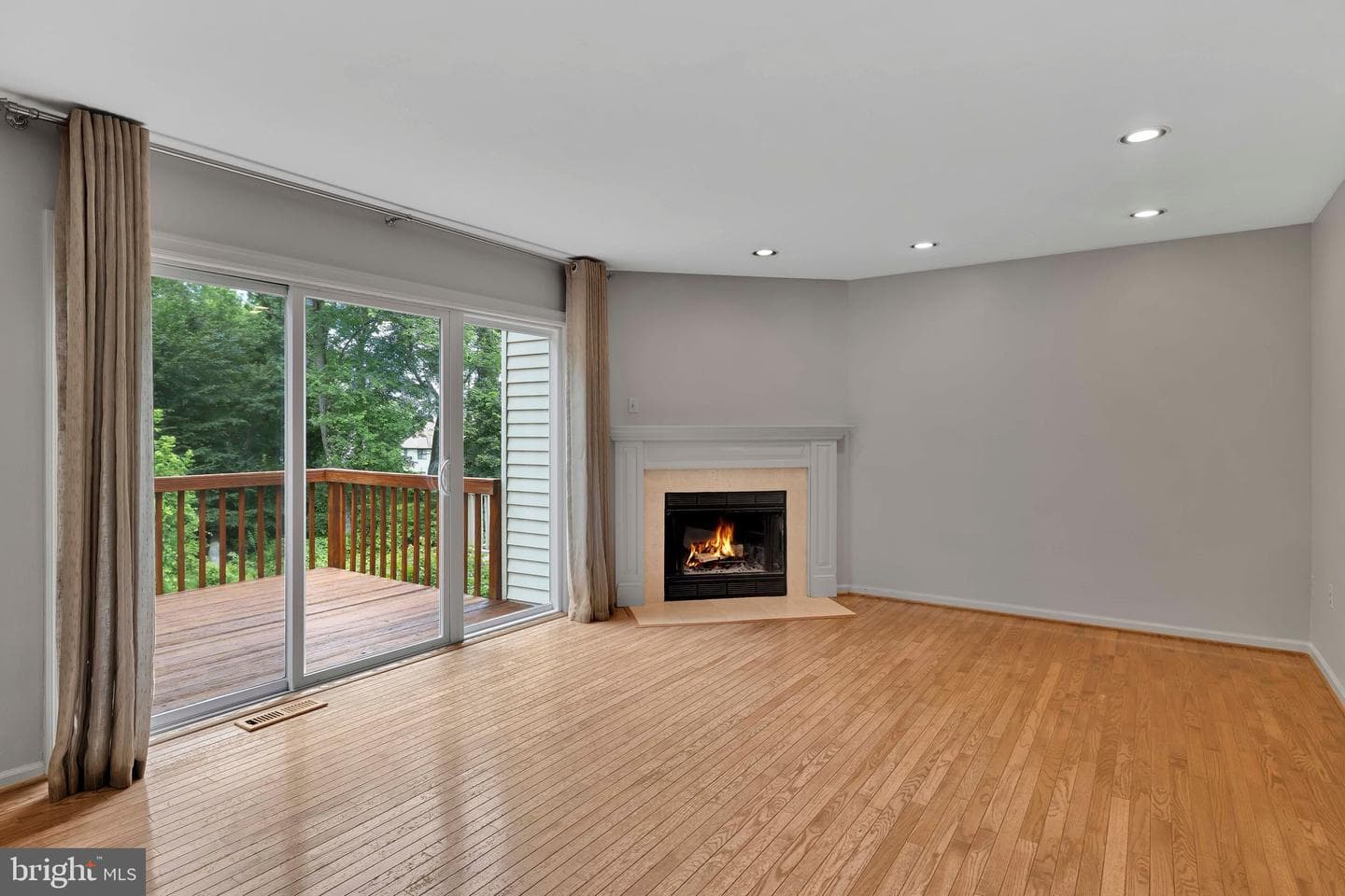39 W Bellwood Drive photo 7