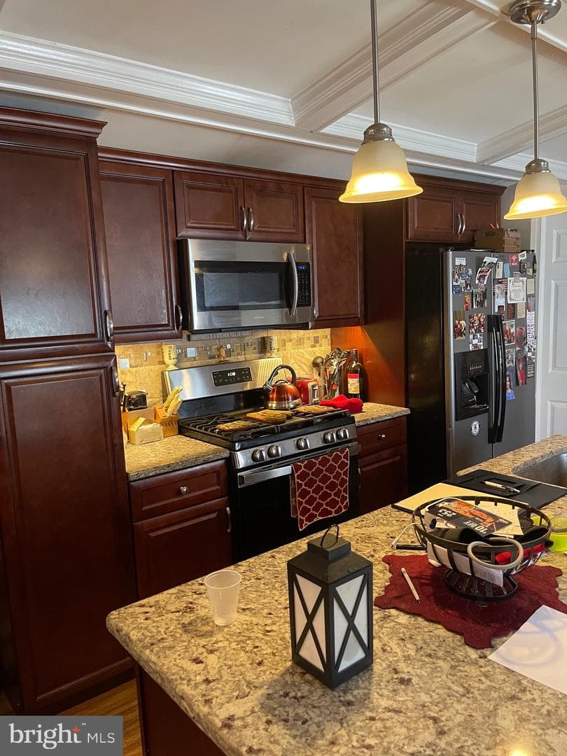 3561 Rose Avenue photo 6