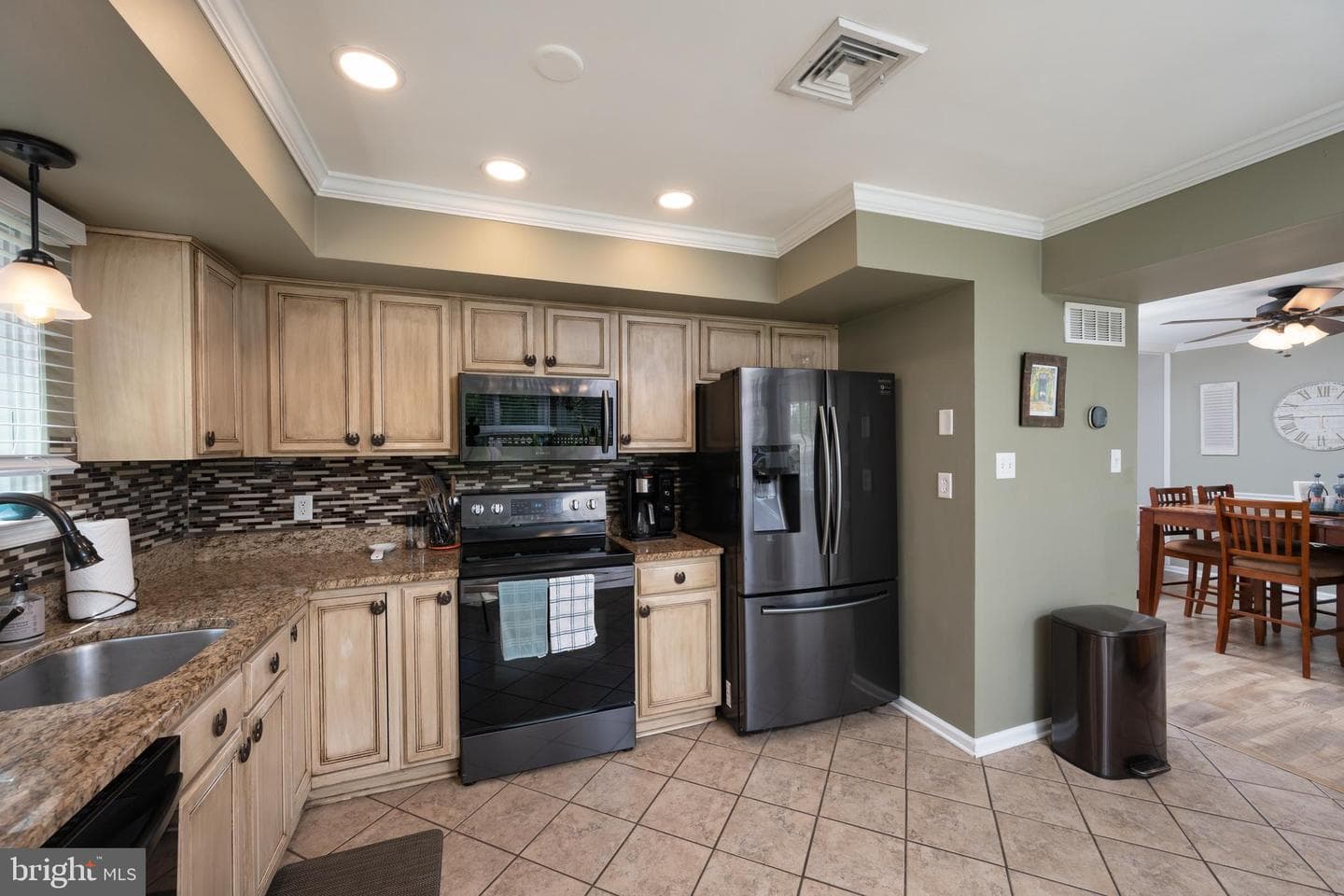 1160 School House Lane photo 12