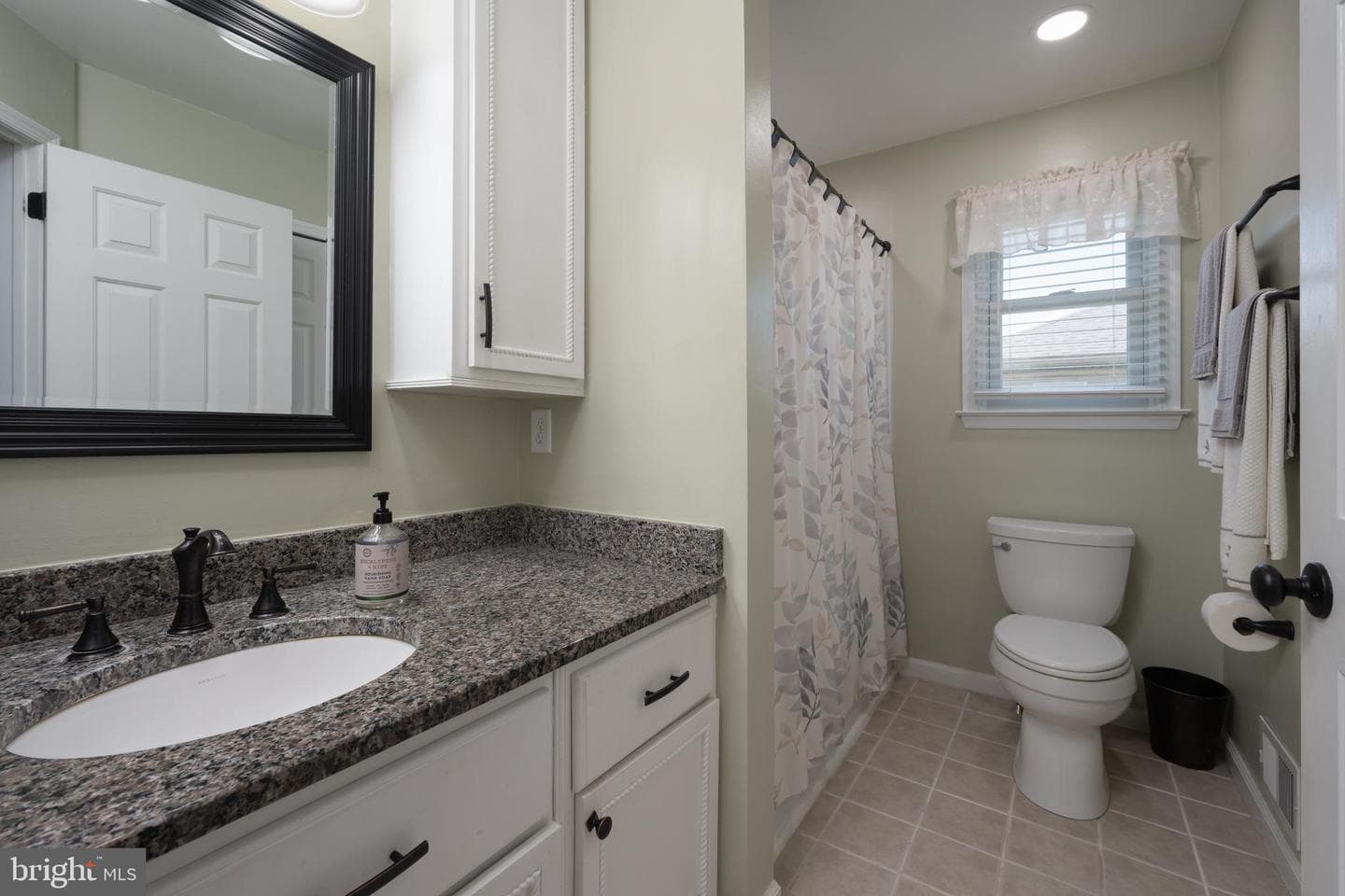 1160 School House Lane photo 19