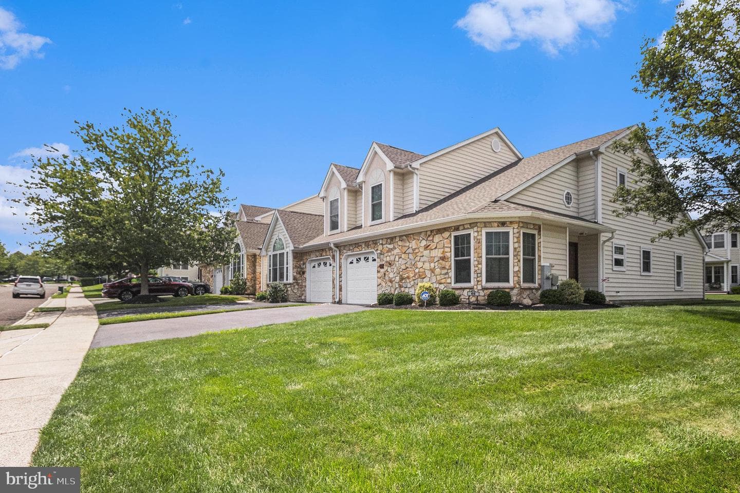 62 Ashley Drive photo 4