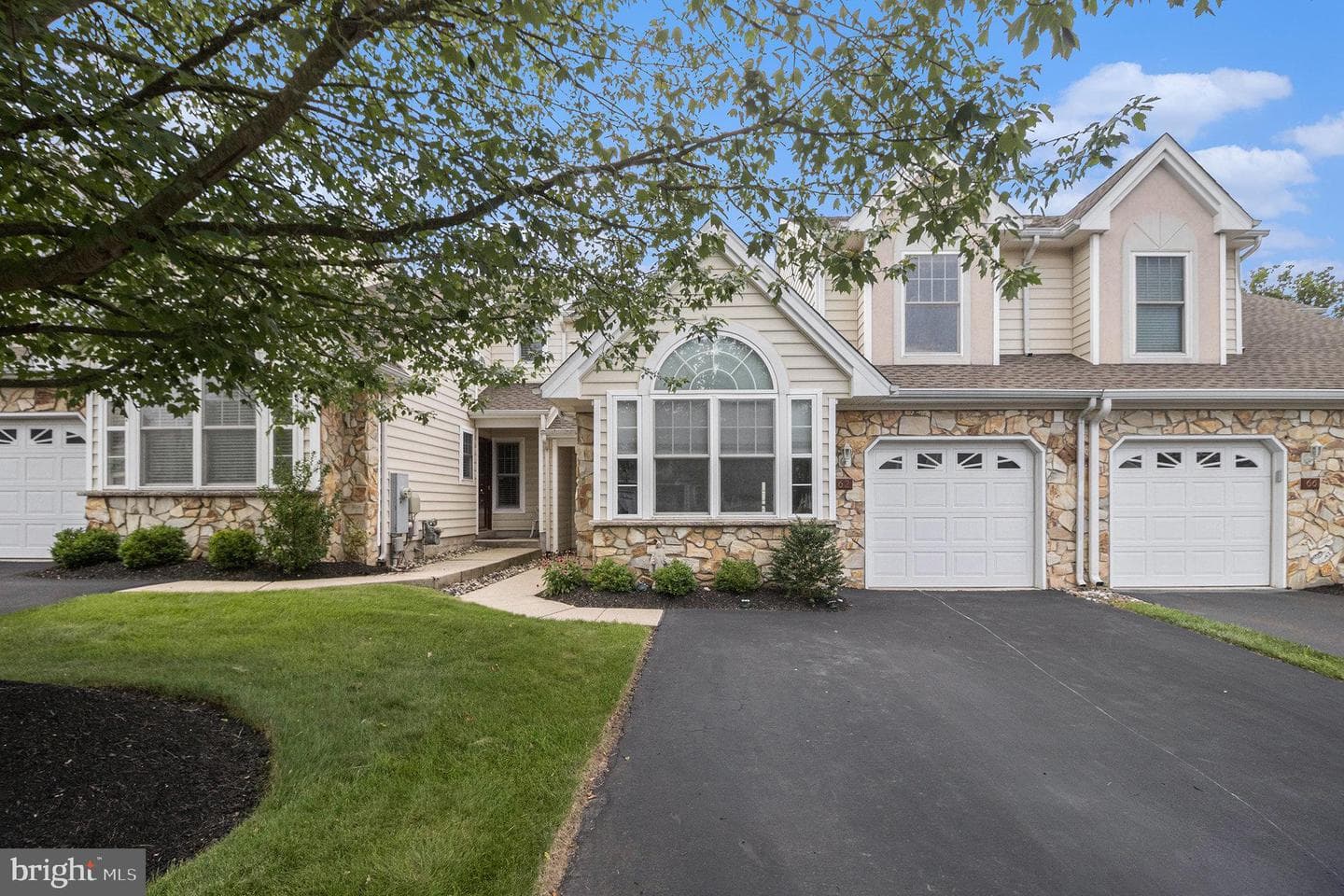 62 Ashley Drive photo 5