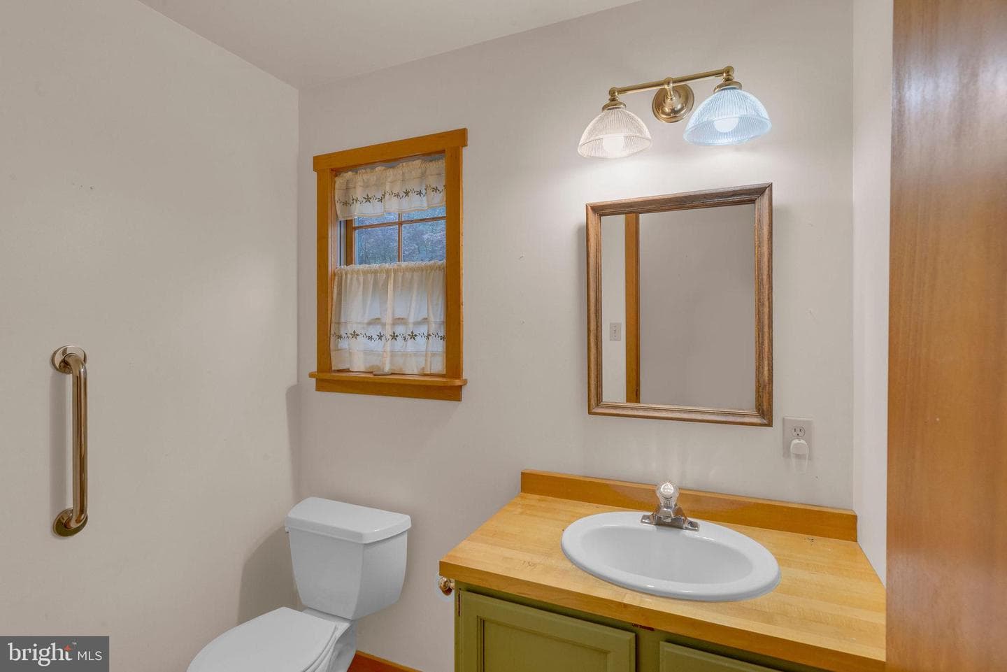 6875 Tohickon Hill Rd photo 16
