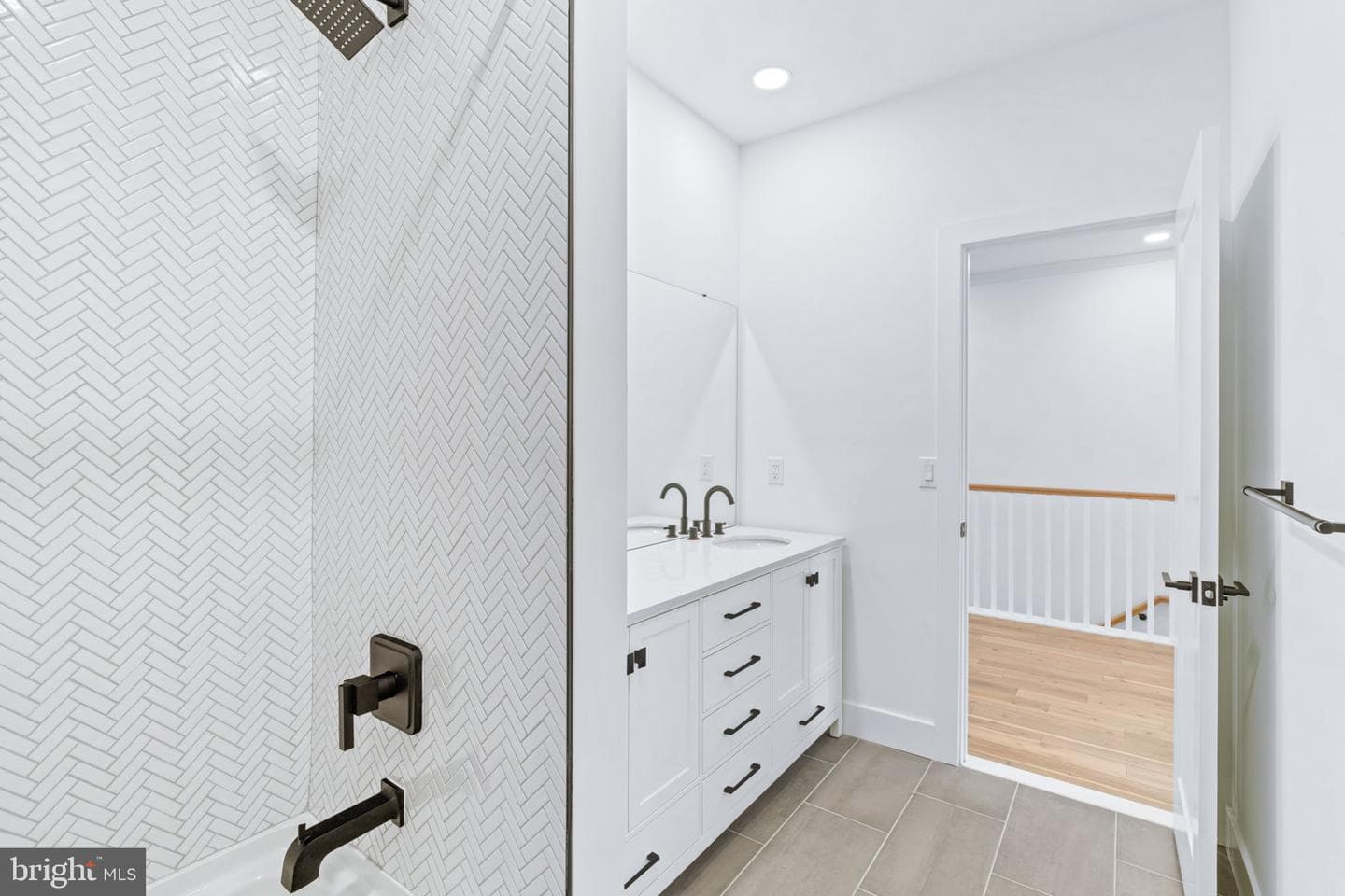 681 Provident Road photo 16