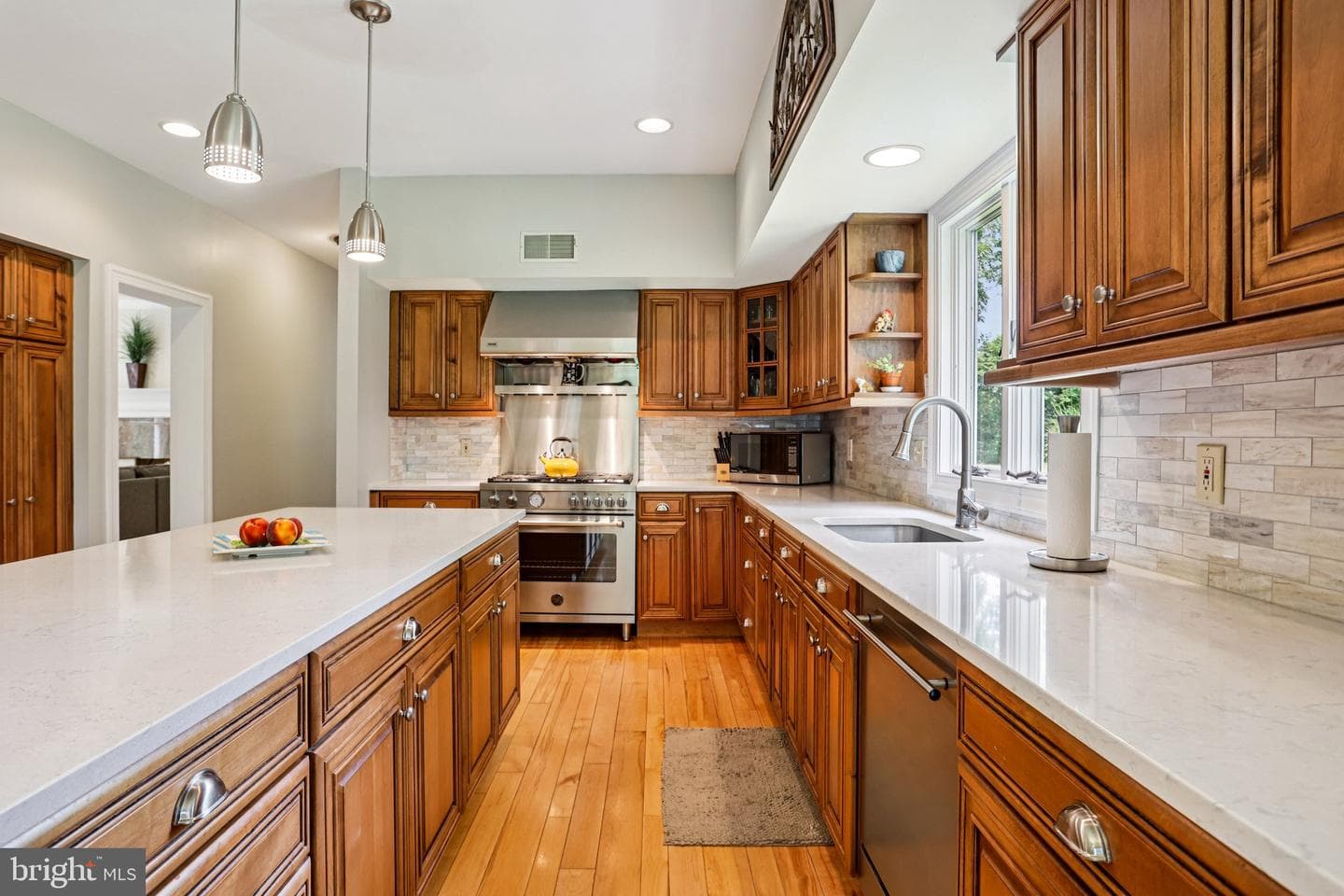 4033 Devonshire Drive photo 19