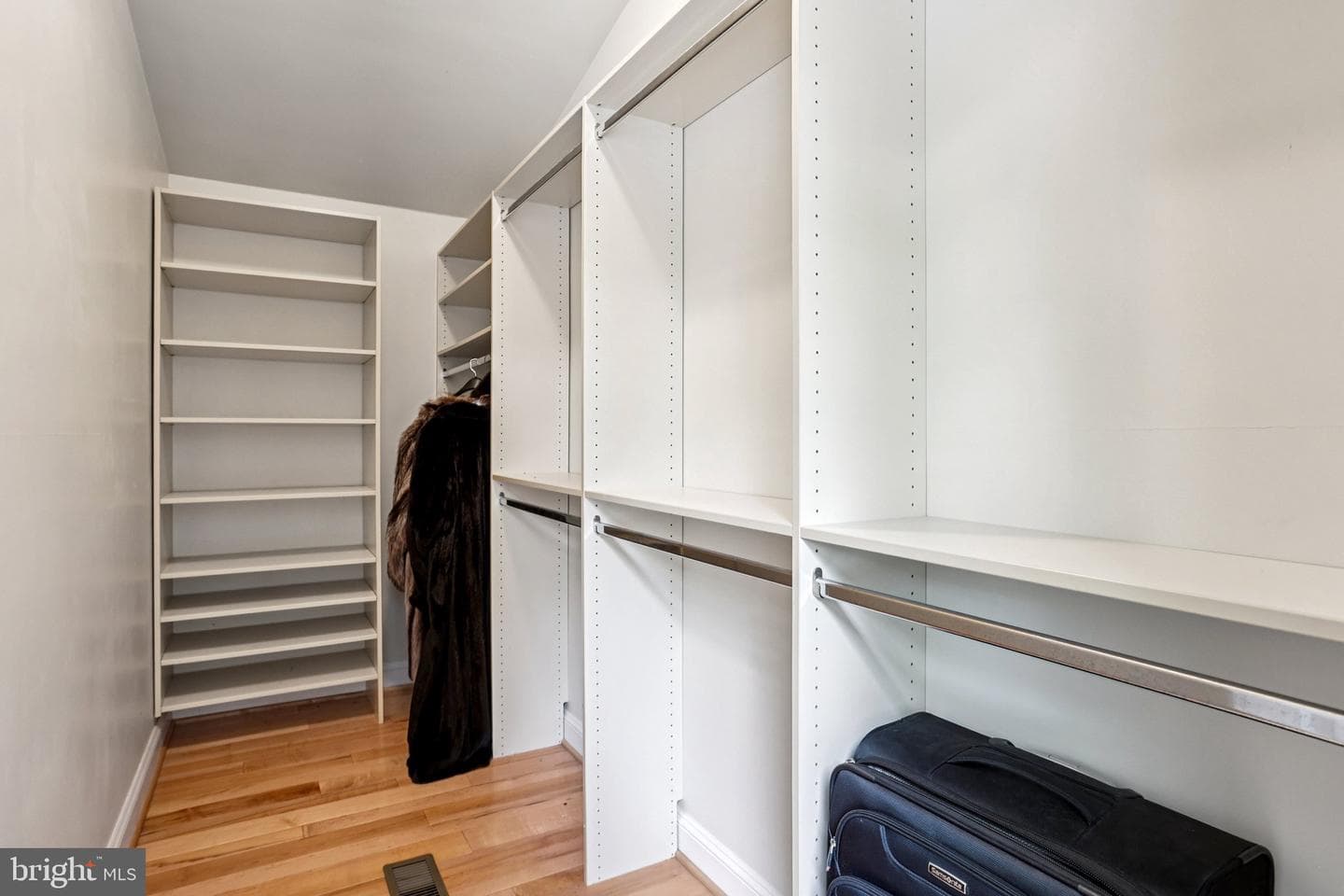 4033 Devonshire Drive photo 43