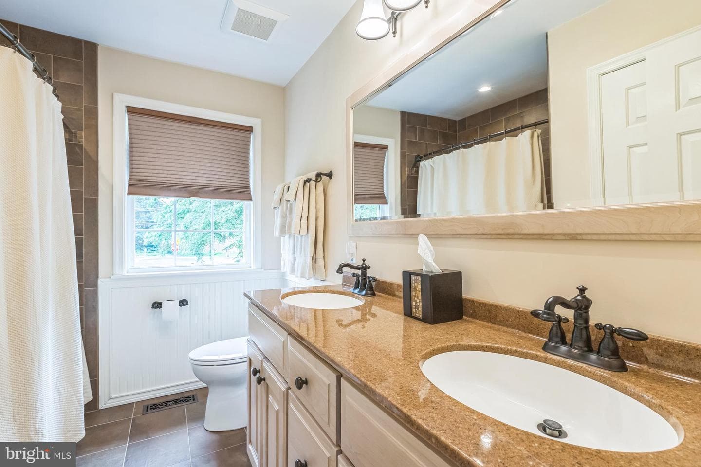 4639 Clearwater Court photo 39