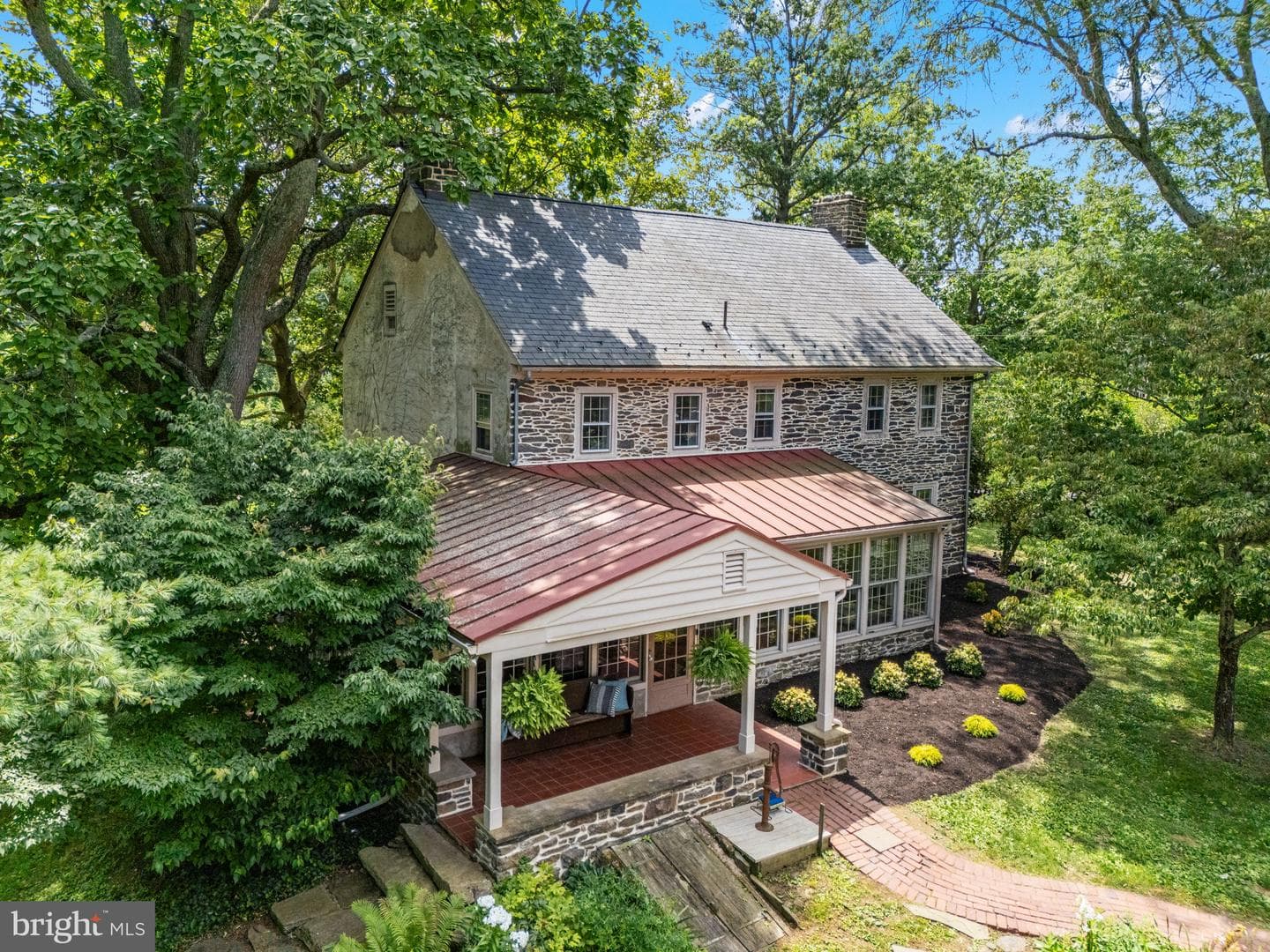 137 Callowhill Road photo 2