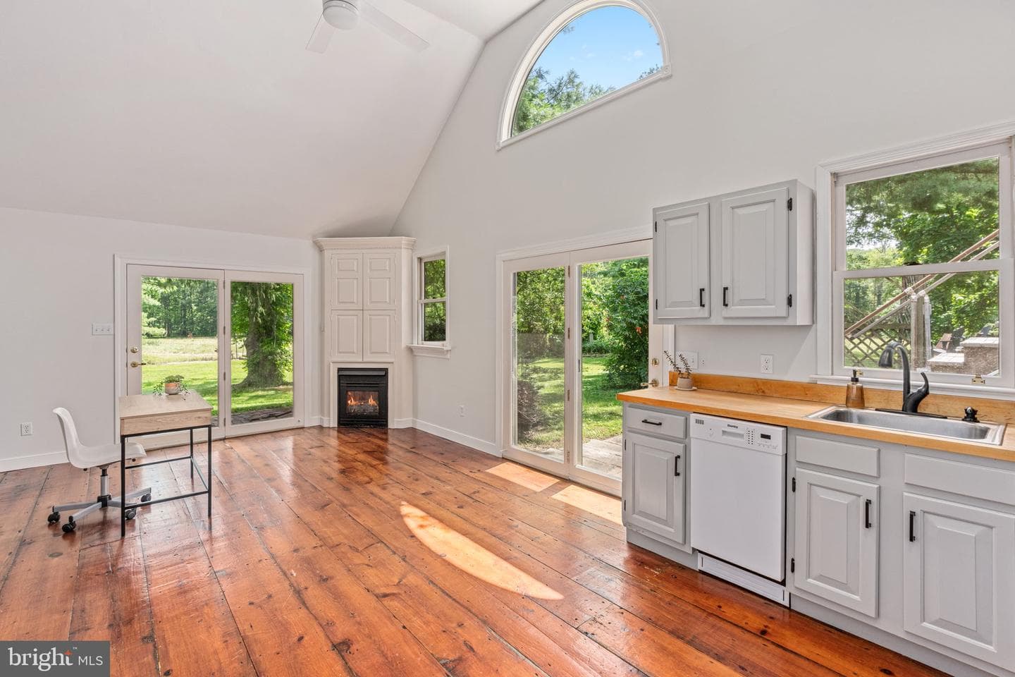 137 Callowhill Road photo 44