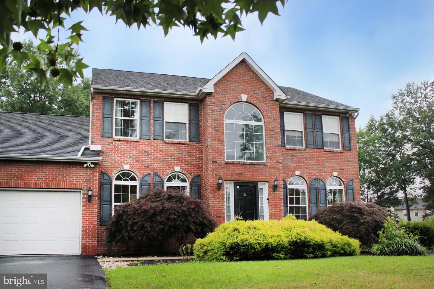 3277 Dovecote