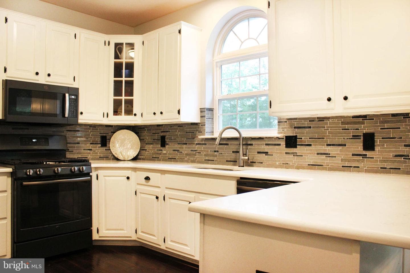3277 Dovecote photo 2