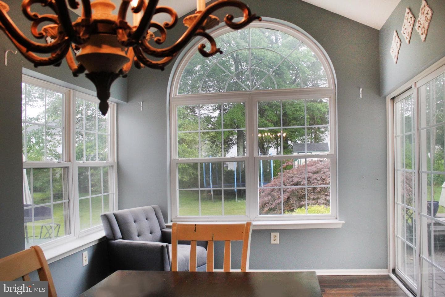 3277 Dovecote photo 7