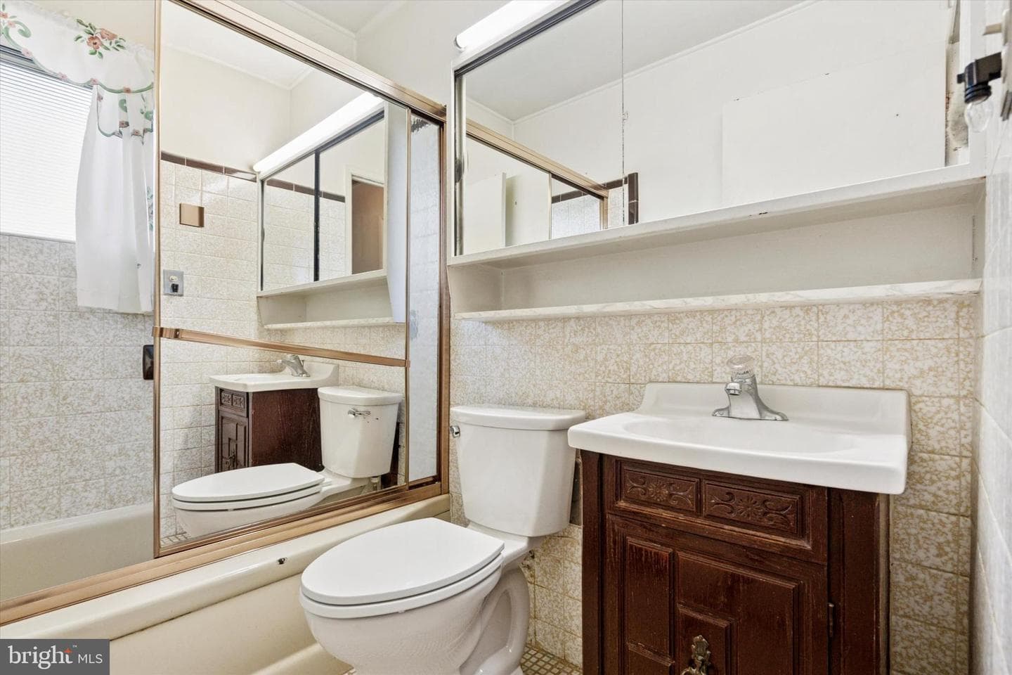 14 Copper Beech Lane photo 8