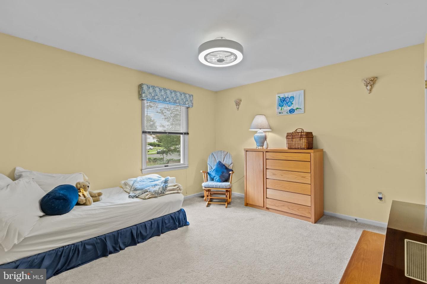 987 Highpointe Circle photo 24