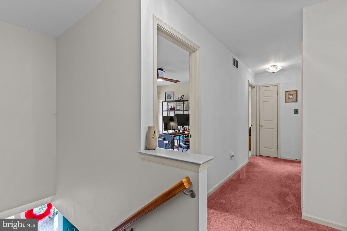 987 Highpointe Circle photo 27