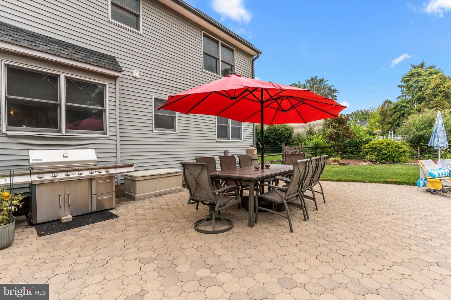 987 Highpointe Circle photo 39