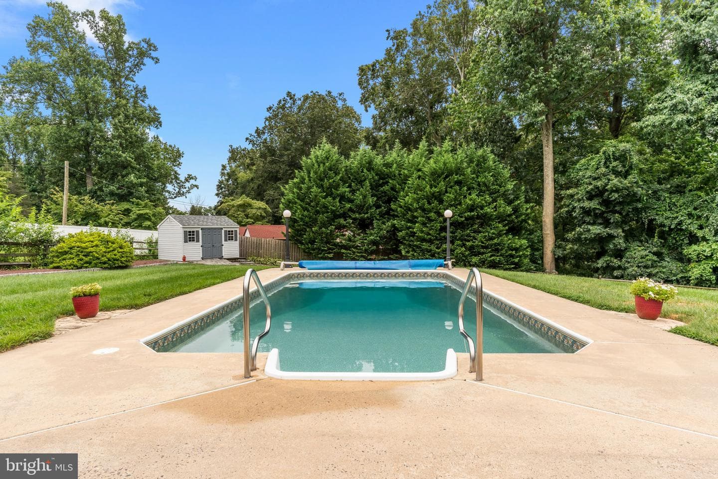 987 Highpointe Circle photo 40