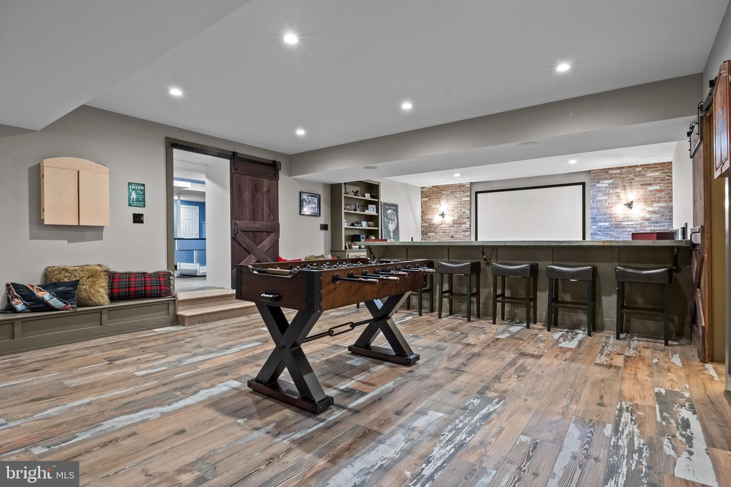 365 Foxcroft photo 65
